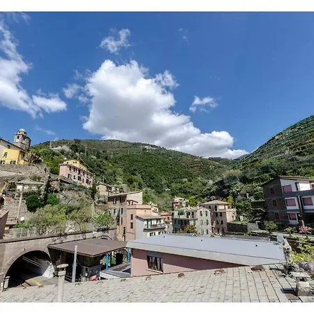 Apartment Joivy Spacious 2 Bedroom Apt With Terrace At The Heart Of The *
