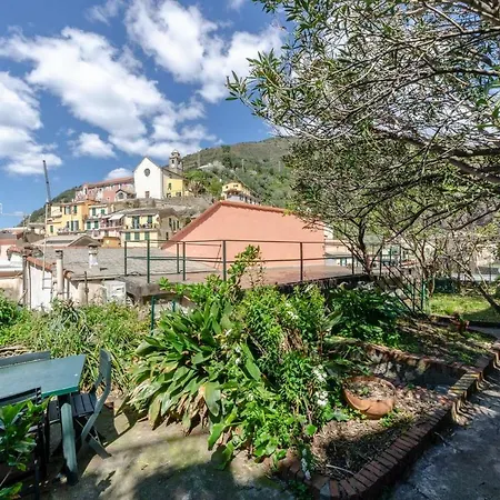 Apartment Joivy Spacious 2 Bedroom Apt With Terrace At The Heart Of The Vernazza