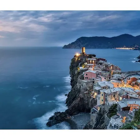 Joivy Spacious 2 Bedroom Apt With Terrace At The Heart Of The * Vernazza